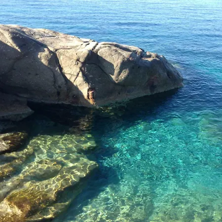 Un Salto Nel Blu Feriehus Chiessi